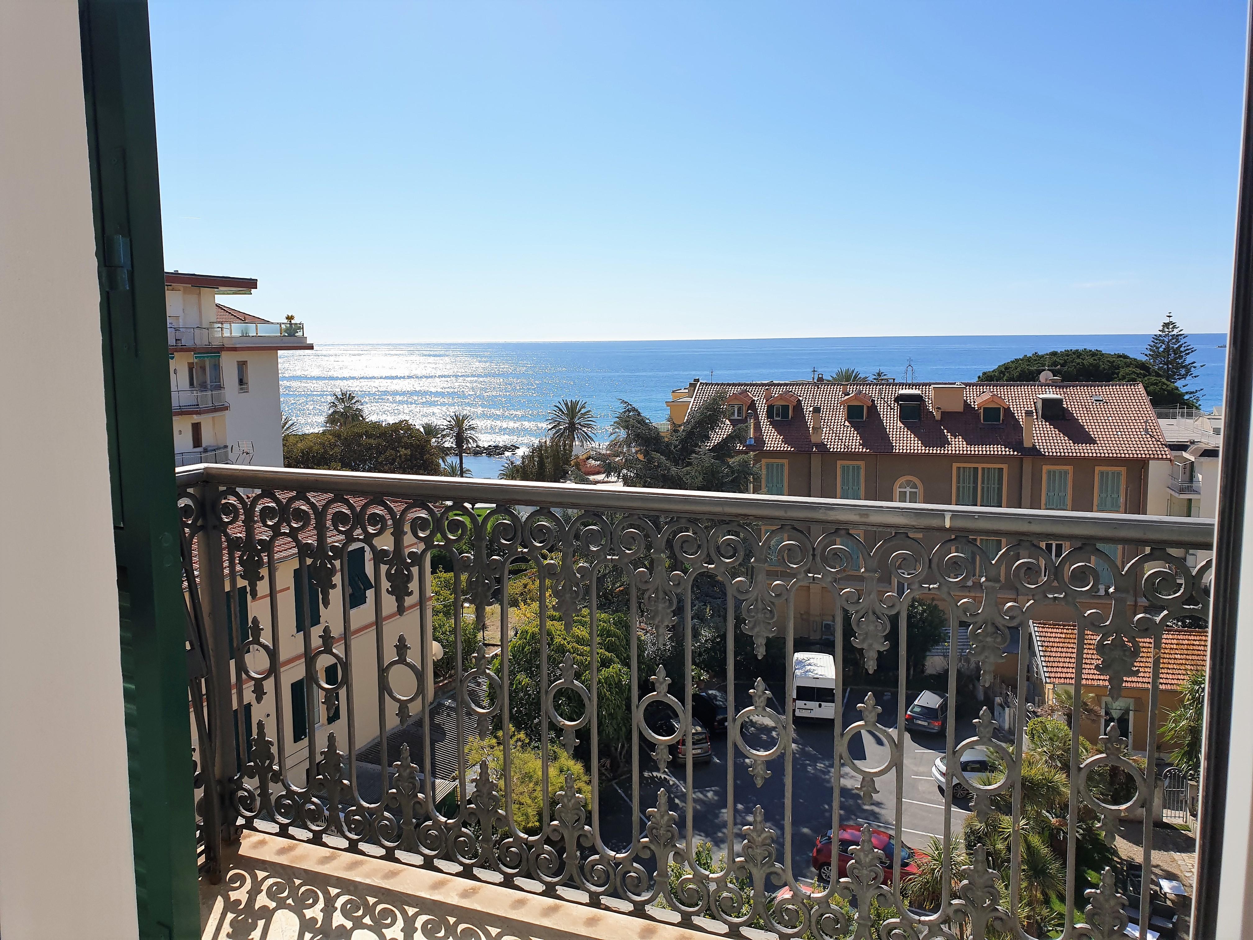 Hotel Morandi Sanremo Ngoại thất bức ảnh